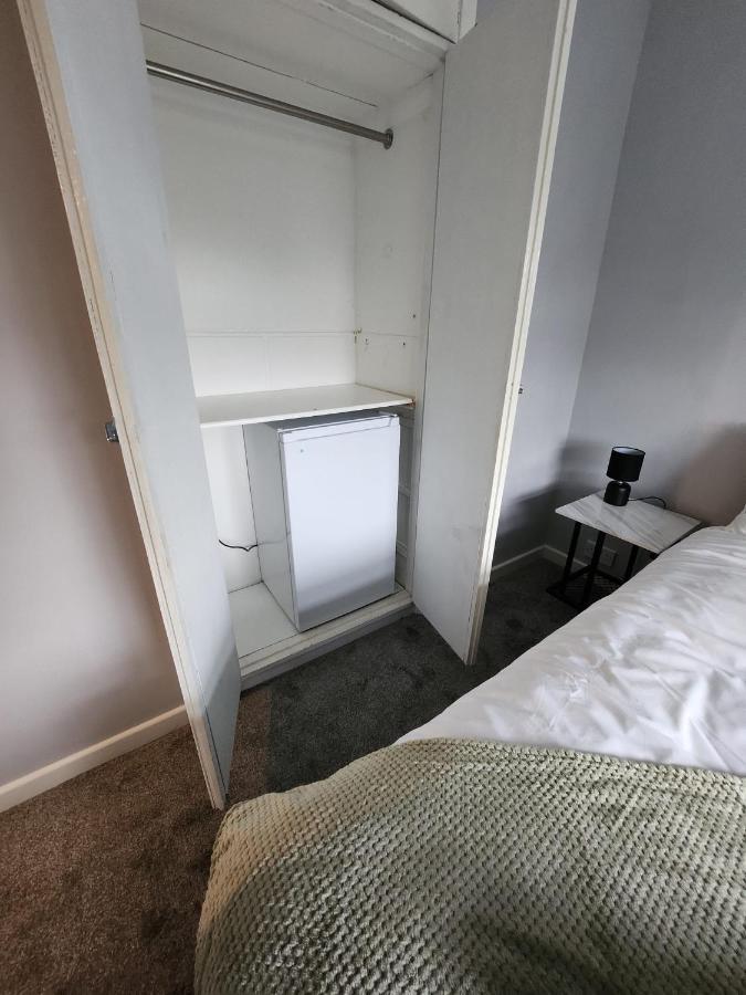 Budget Double Room,1383398867:JPEG